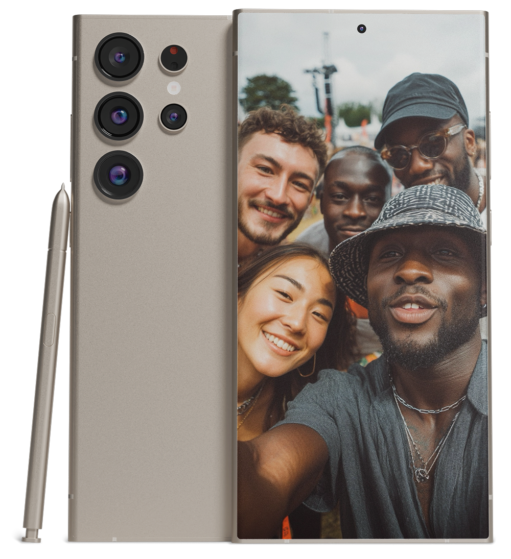 A selfie of friends and a music festival taken on a Samsung Galaxy S24 Ultra